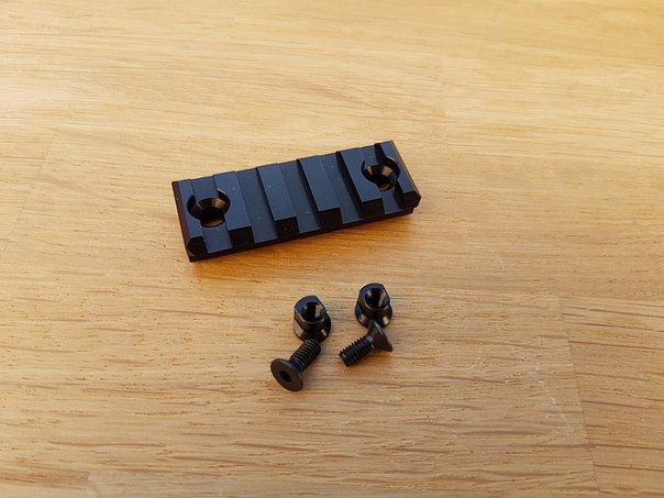 RETRO ARMS KEYMOD RAIL55