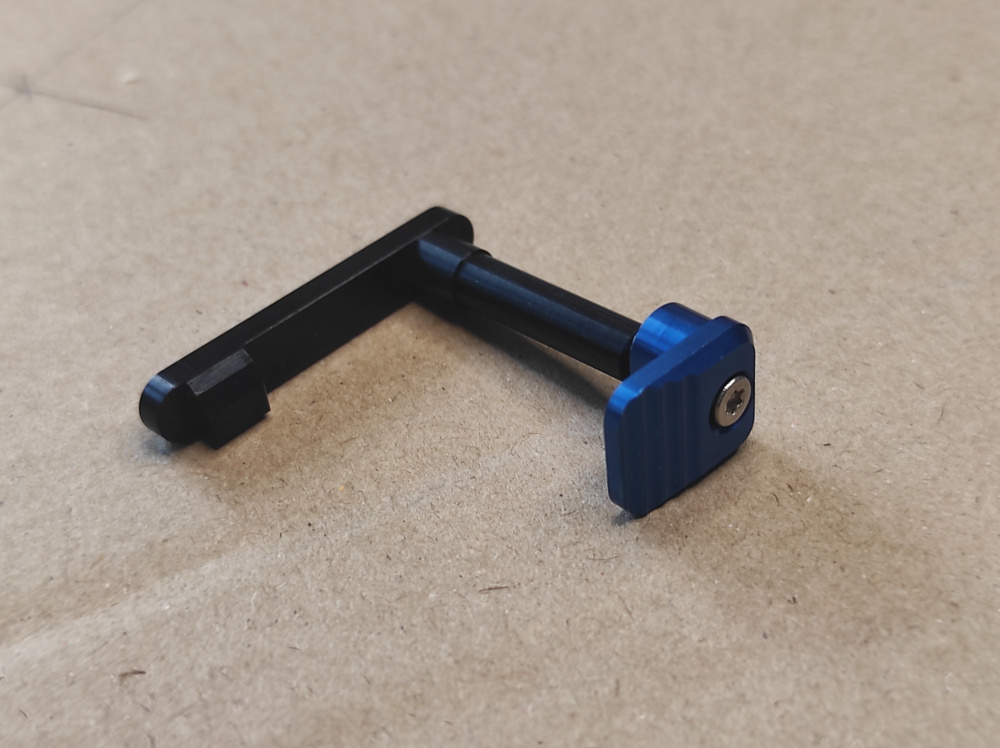 RETRO ARMS AR15 LIGHT