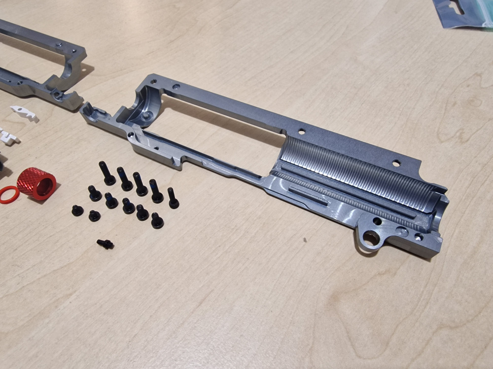 Купить RETRO ARMS 20092 CNC Split Gearbox V2 with int. Hop Up