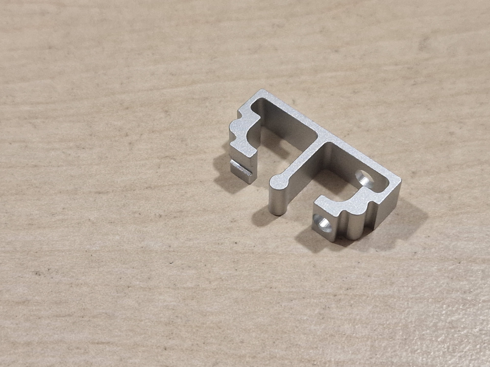 5KU 15681 1 GBB
