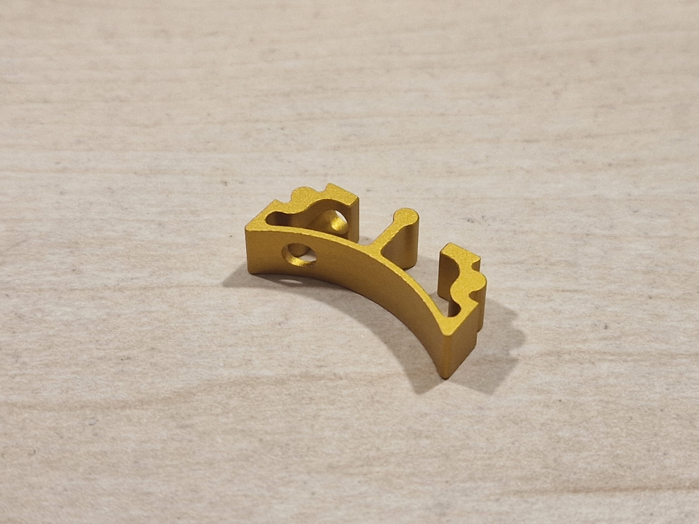5KU 15689 1 GBB